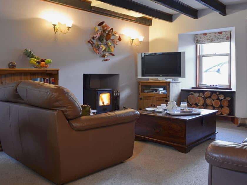 Living room/dining room | Craigdarroch Cottage, Strathyre near Callander