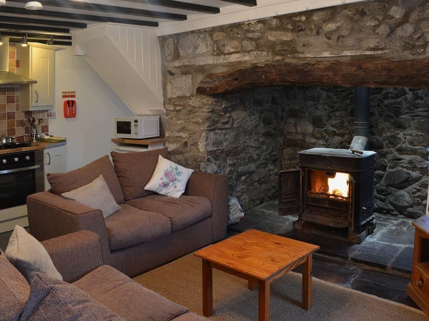 Open plan living/dining room/kitchen | Dyserth, Aberdesach, nr. Caernarfon