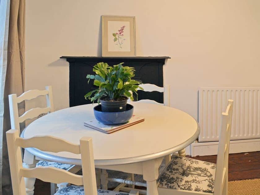 Open plan living/dining room/kitchen | Dyserth, Aberdesach, nr. Caernarfon