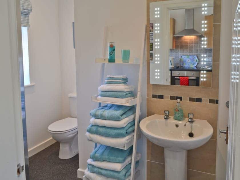 Bathroom | The Snug, Caergeiliog, nr. Holyhead