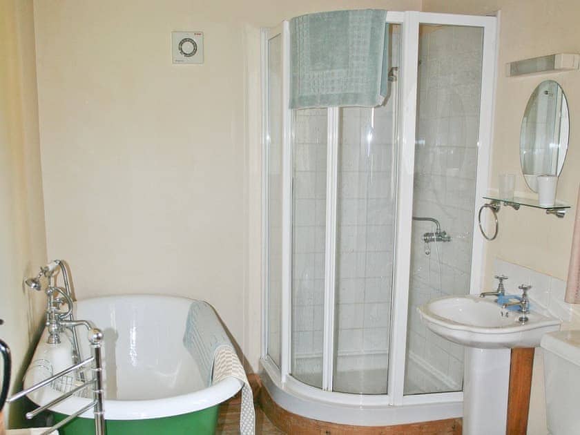 Bathroom | Berry Barns - The Shippen, Shebbear, nr. Beaworthy