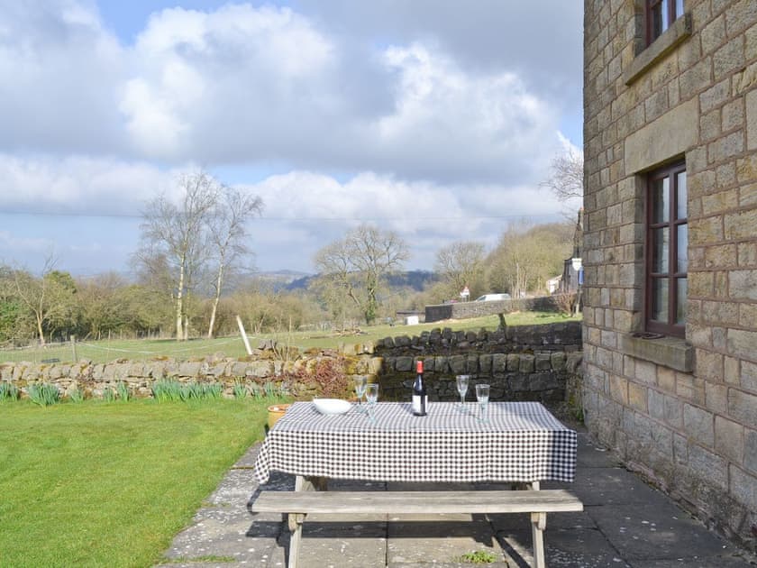 Sitting-out-area | Holly Bank, Crich