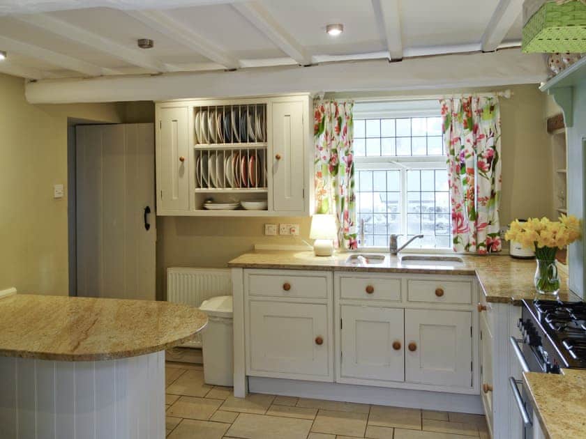 Kitchen | Acorn Cottage, Tideswell near Bakewell
