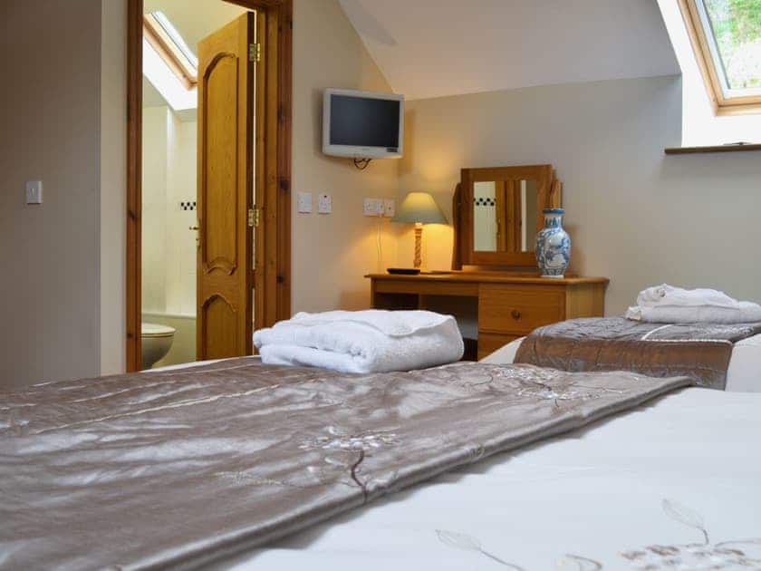 Bedroom | Tynrhelyg Cottages - Helygen, Talybont, nr. Aberystwyth