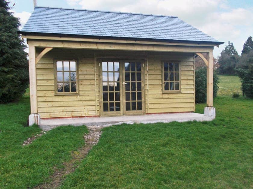 Ashton Court Holiday Cottages, Ashton, nr. Leominster