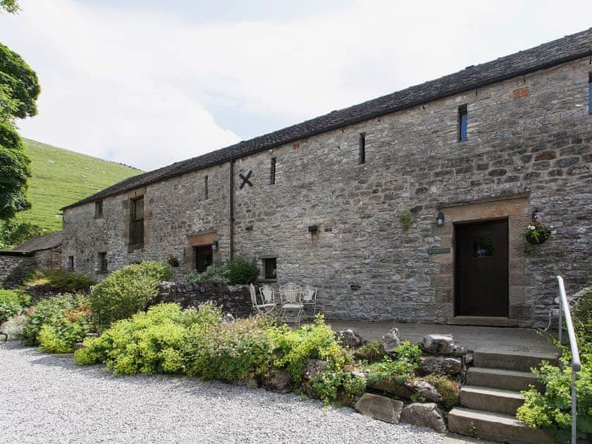 Exterior | Wolfscote Grange Farm - Swallows Return, Hartington