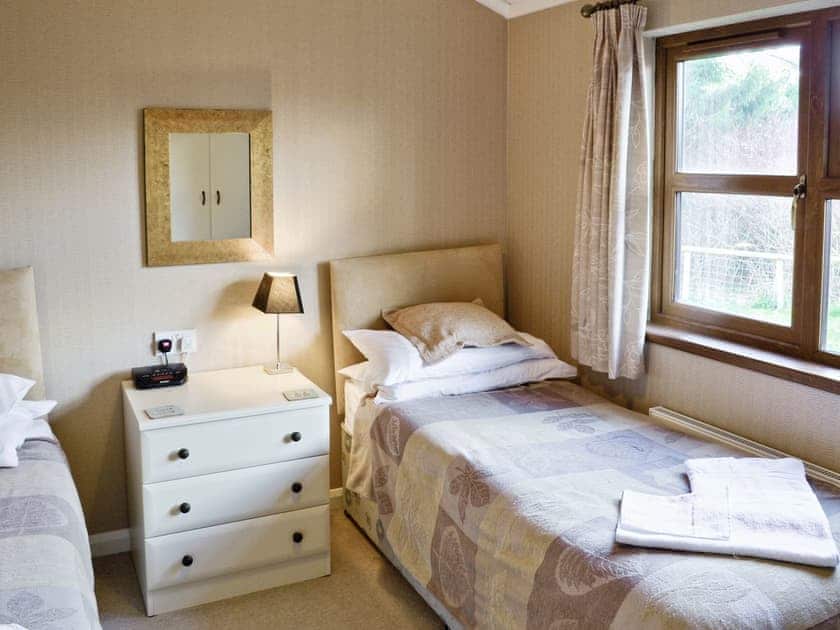 Twin bedroom | White Horse Farm - Otter’s Holt, Middlemarsh, nr. Sherborne