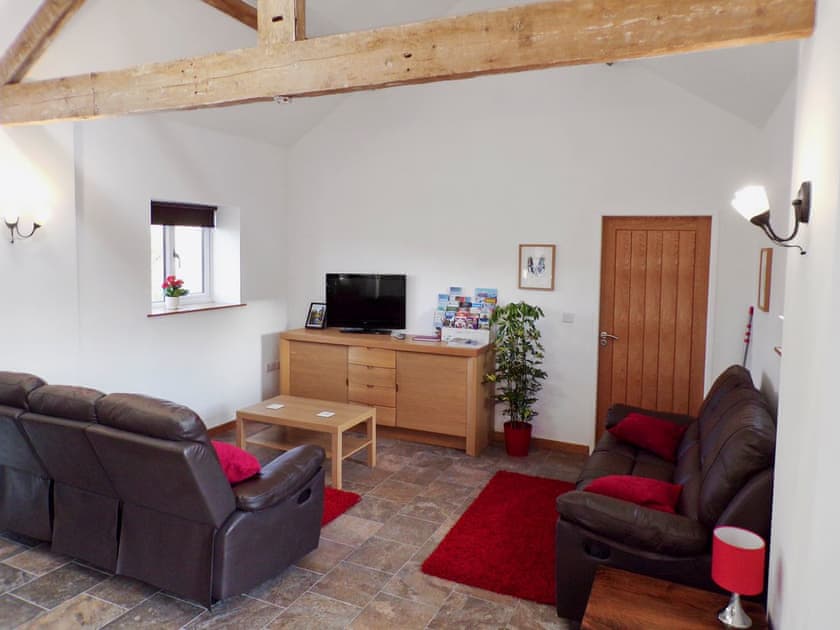 Open plan living/dining room/kitchen | The Byre, Newton under Roseberry near Great Ayton
