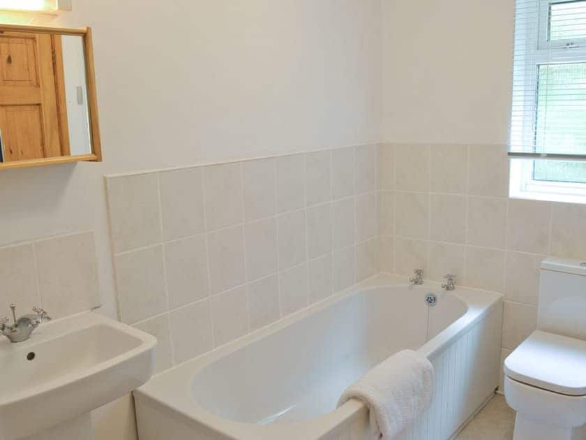 Bathroom | Ponsgwedhen, Coverack, nr. Helston