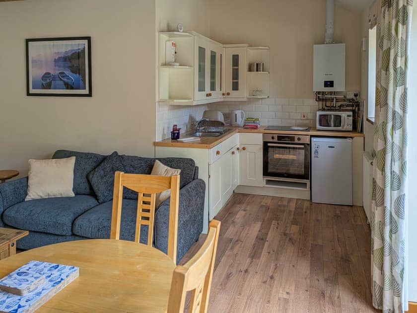 Twin bedroom | Briarwood, Thorpe Market