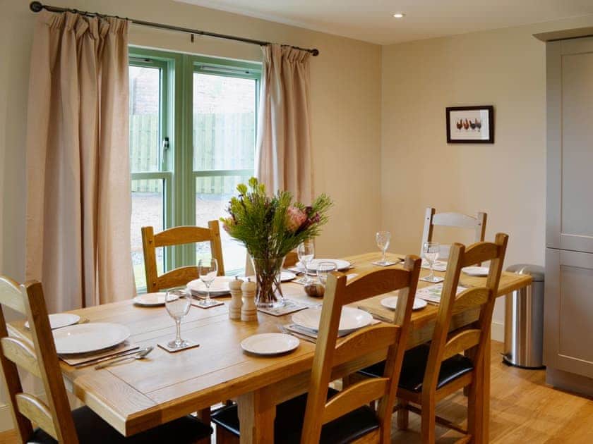 Open plan living/dining room/kitchen | Petronella, Linlithgow near Edinburgh