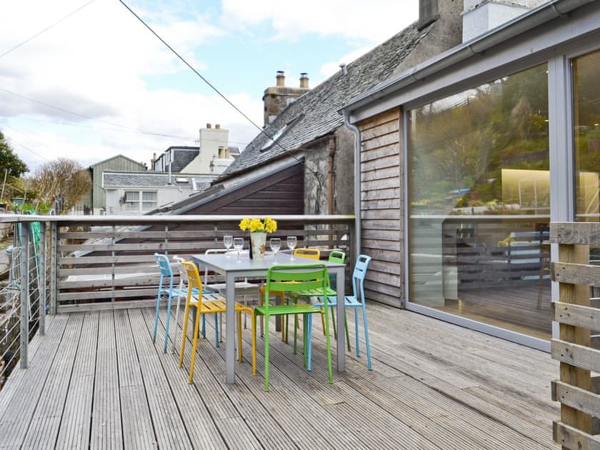 Outdoor eating area | Bayview Cottage, Plockton