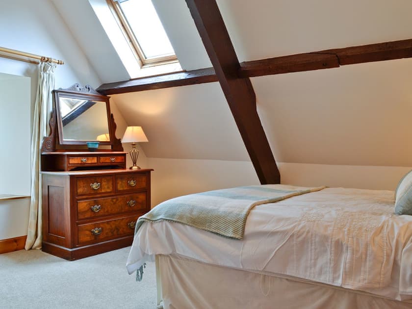 Double bedroom | Ri Cruin - The Bullock Shed, Kilmartin, nr. Lochgilphead