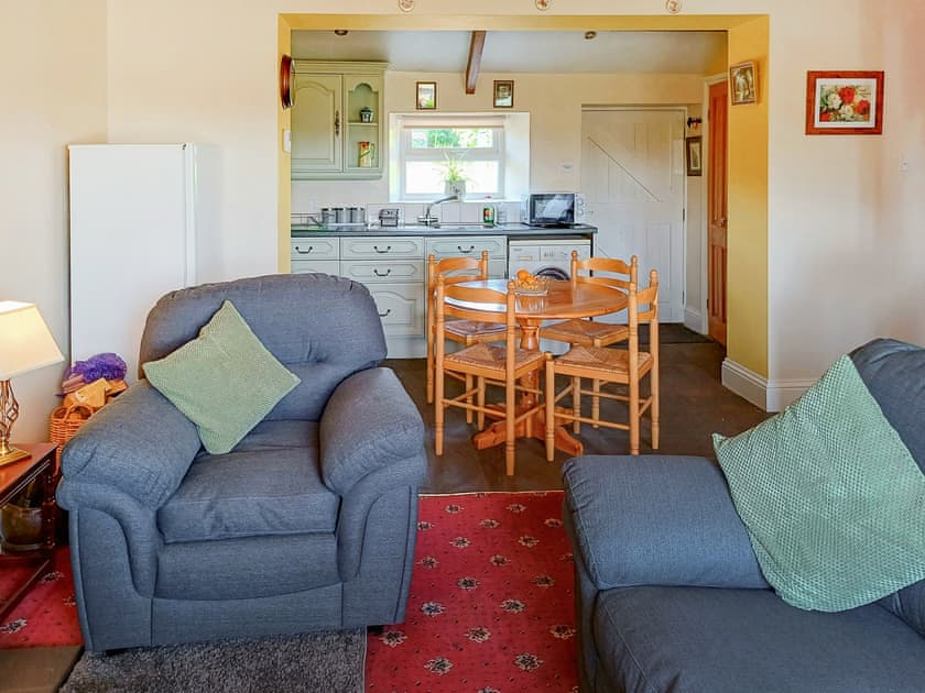 Open plan living/dining room/kitchen | Tom’s Cottage, Caldwell, nr. Richmond