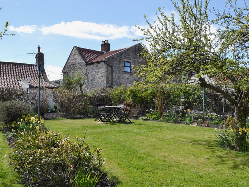 Garden | Tom’s Cottage, Caldwell, nr. Richmond