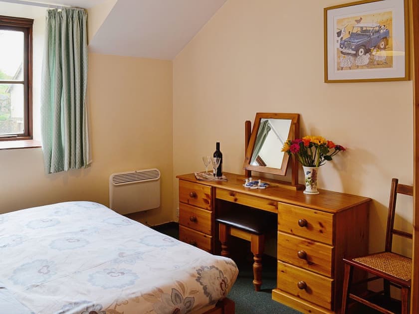 Double bedroom | Kingsford Farm Cottages - Cherrytree Cottage, Longdown, nr. Exeter