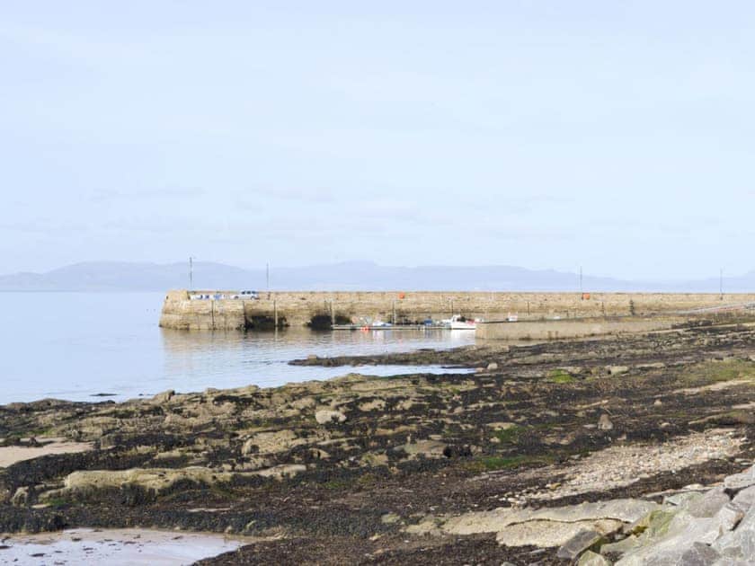 Beach at front of property | Sandy’s Hoose, Portmahomack