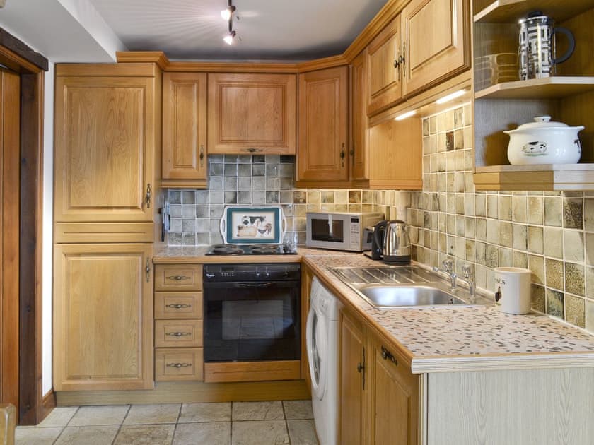 Open plan living/dining room/kitchen | Jenny Spring, High Yedmandale near West Ayton