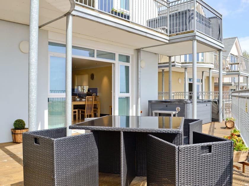 Exterior | Milkwood, Pendine near Amroth