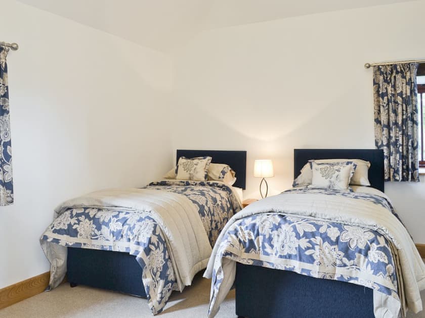 Twin bedroom | Swallows Retreat, Hartland