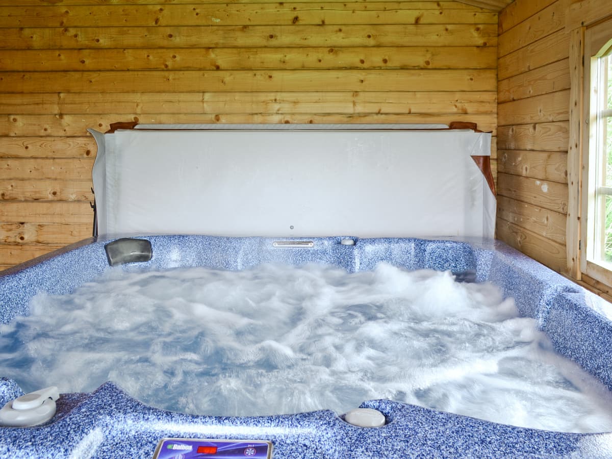 Fingask Log Cabin Ref S4394 In Glenfarg Welcomecottages