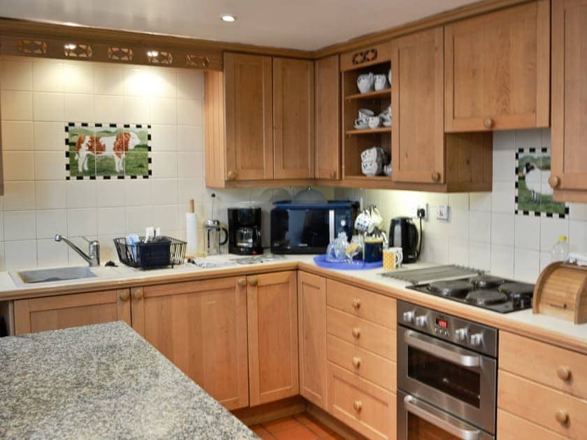 Kitchen | Steading Cottage, Near West Calder, Edinburgh