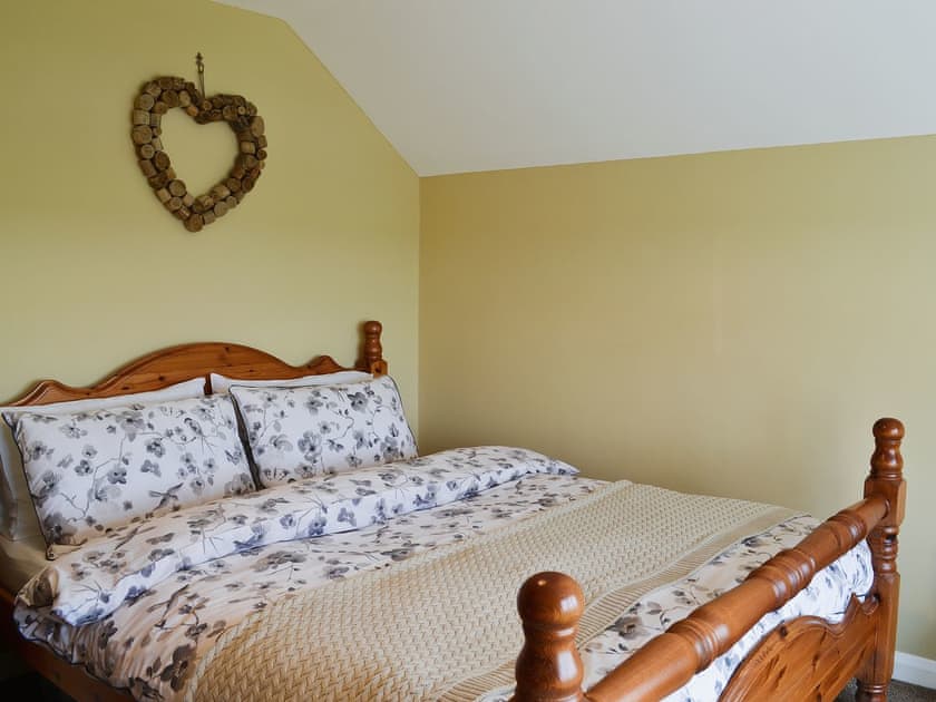 Double bedroom | Reedcutters, Reedham, nr. Acle