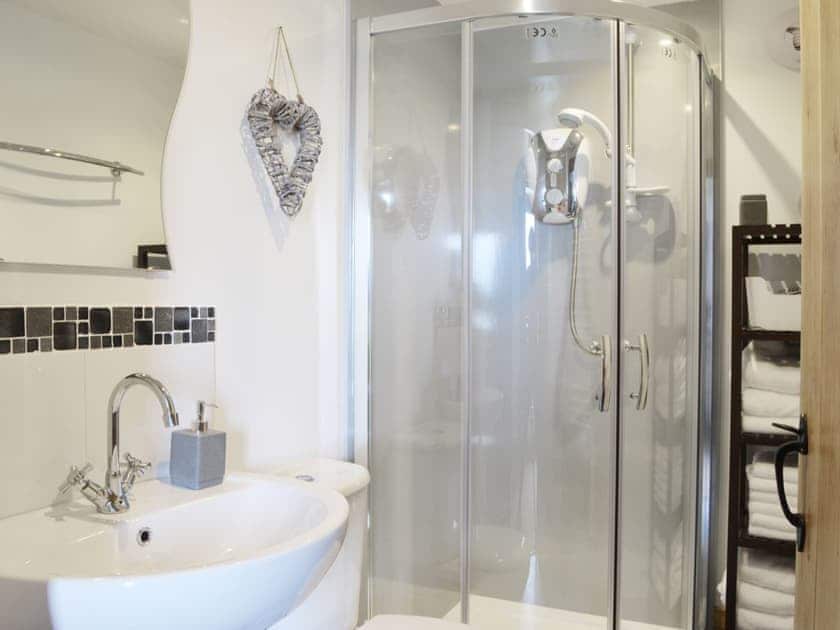 Shower room | Sandy’s Hoose, Portmahomack