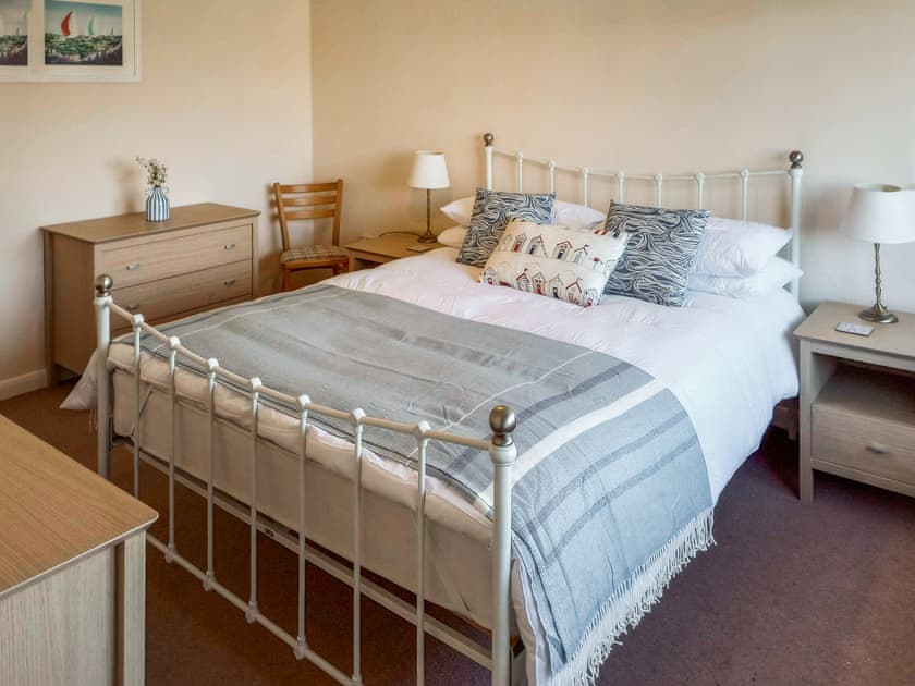 Double bedroom | Far Horizons, Seaview
