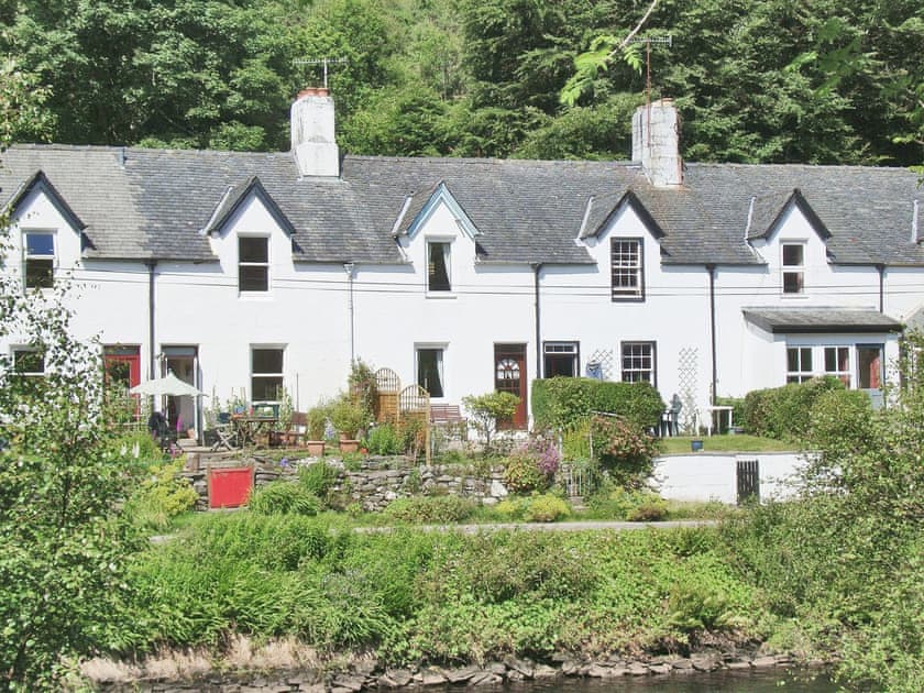 Exterior | Terraced Cottage, Cairnbaan, by Lochgilphead