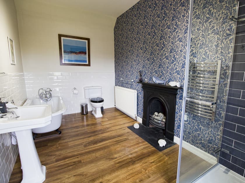 Bathroom | Drummuie House, Golspie