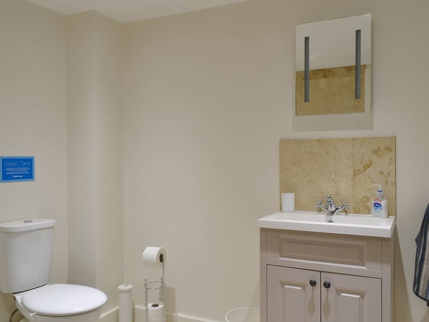 Bathroom | The Granary, Tiverton