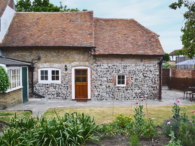 Farm Cottage Ref W43578 In Margate Kent Cottages Com
