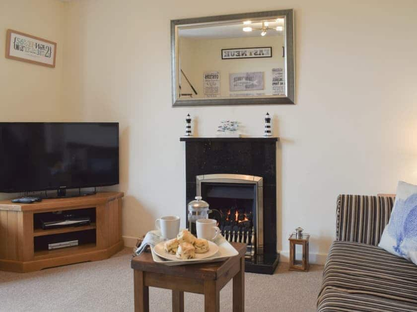 Comfortable living room | Making Waves, Cellardyke near Anstruther