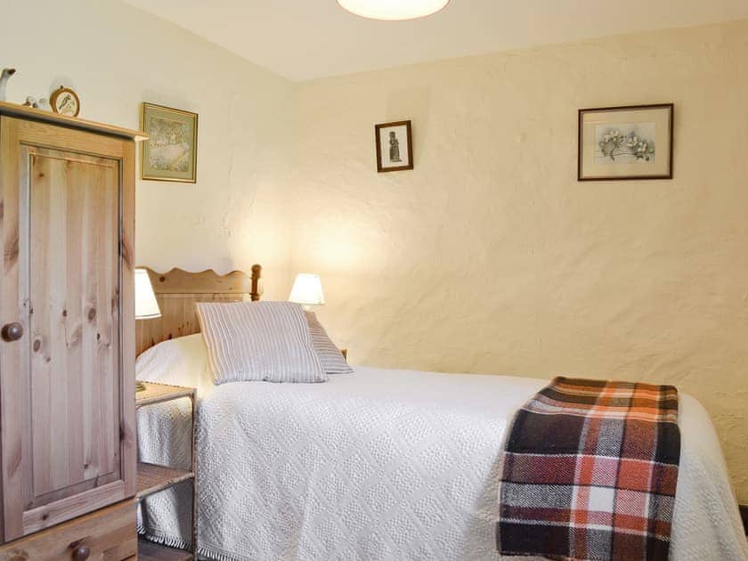 Bedroom | Forget-me-not Cottage, New Radnor, nr. Hay-on-Wye