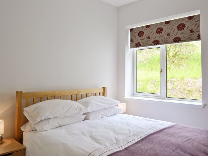 Double bedroom | Corrie Massan, Glen Massan near Dunoon