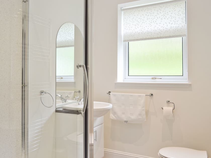 En-suite | Corrie Massan, Glen Massan near Dunoon