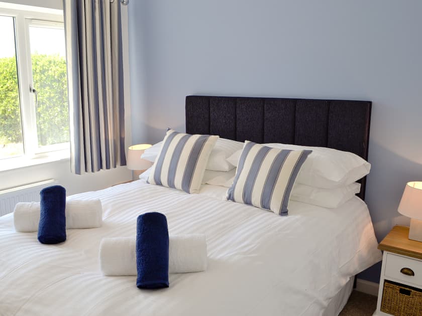 Double bedroom | St Illex, Port Gaverne