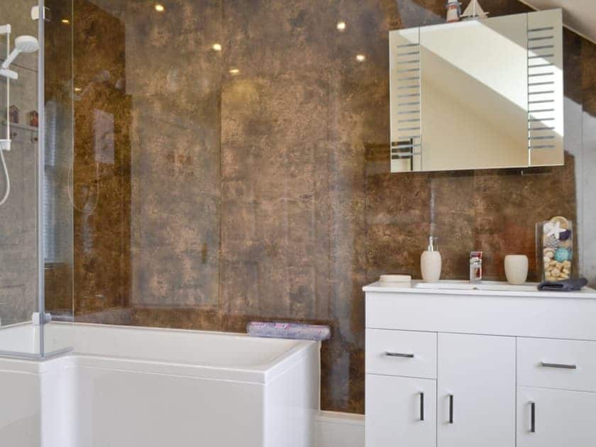 Bathroom | Hedderwick House, Pittenweem near Anstruther
