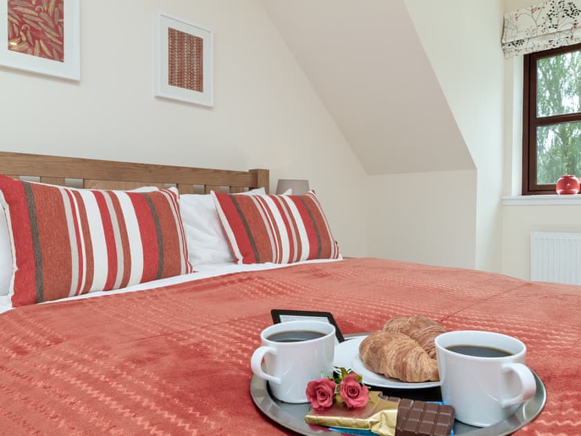 Comfortable double bedroom | Birch Corner, Aviemore