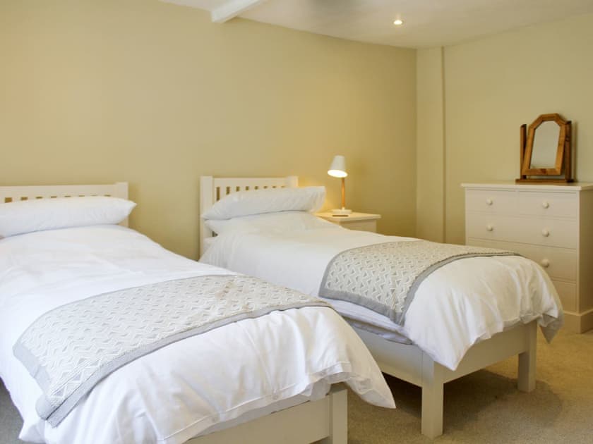 Modern comfortable twin bedroom | Anchor Cottage, Deal