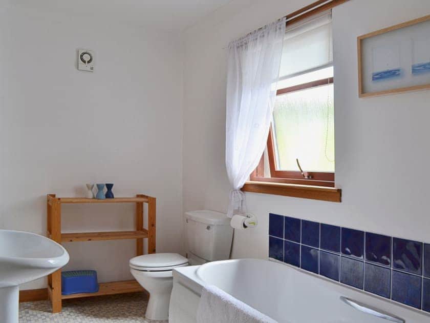 Bathroom | Bethany Cottage, Brig O’Turk near Callender