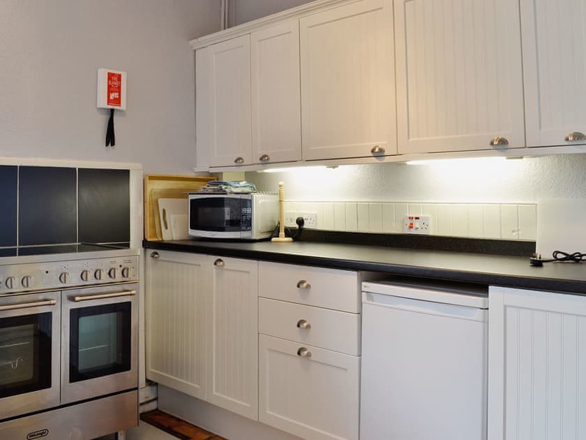 Kitchen | Airy Cottage, Kames, Tighnabruaich