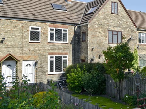 Isabella Cottage, a dog friendly cottage near Ryton