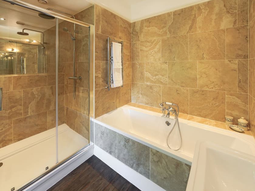 Gorgeous modern bathroom | Hazel Grove House, Near Kirkby Lonsdale