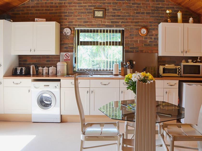 Open plan living/dining room/kitchen | Valley View Annexe, North Poulner, nr. Ringwood