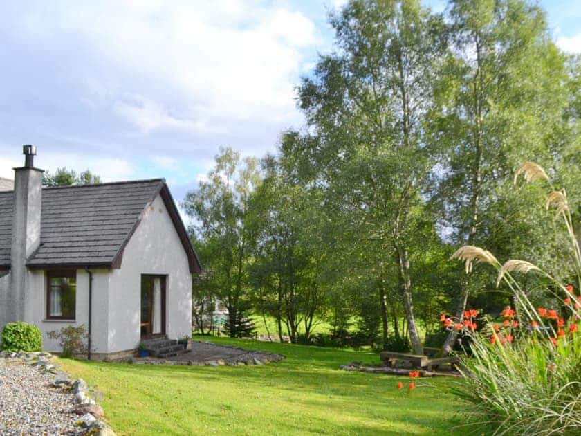 Exterior | Bethany Cottage, Brig O’Turk near Callender