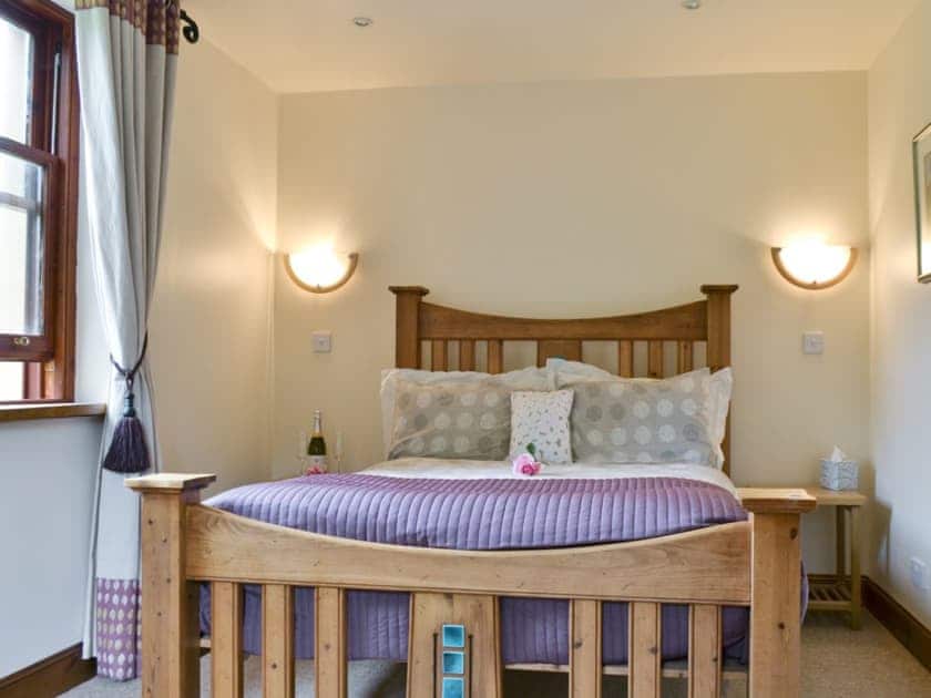 Double bedroom | Old Stones Cottage, Burnfoot near Gleneagles