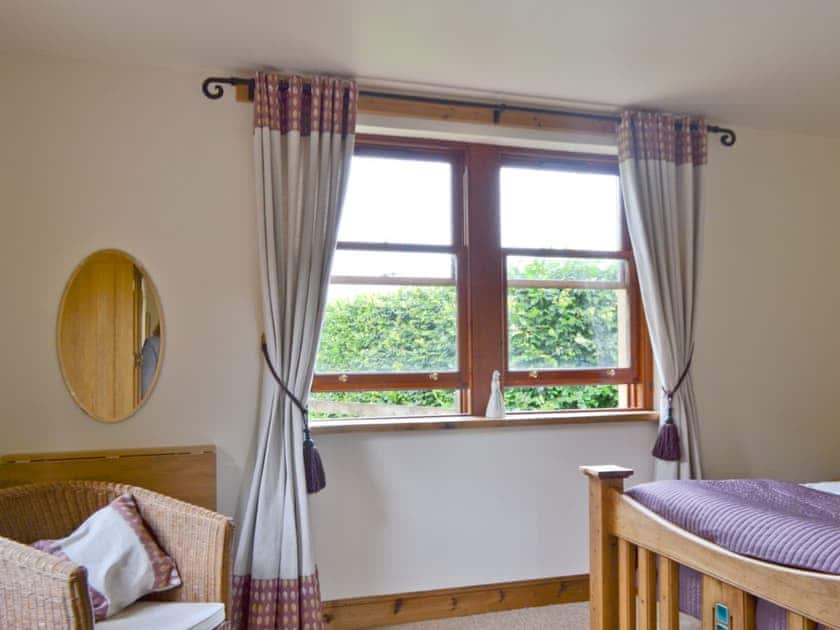 Double bedroom | Old Stones Cottage, Burnfoot near Gleneagles