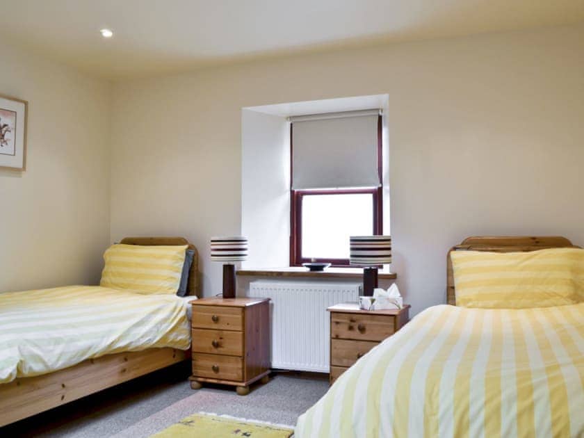 Twin bedroom | Old Stones Cottage, Burnfoot near Gleneagles